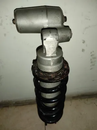 Amortiguador Suzuki
