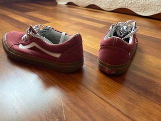 Zapatillas Vans granates