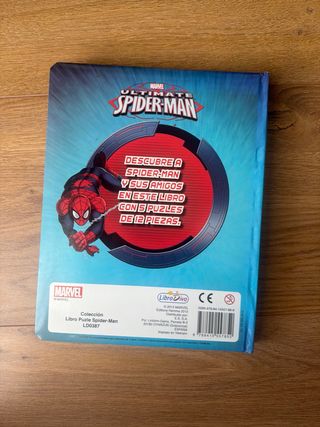 Libro Puzzle Ultimate Spider-Man