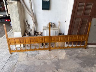 Cabecero de cama de madera