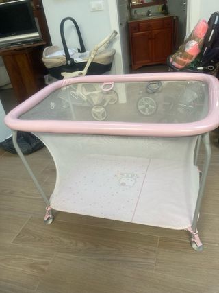 Parque infantil Hello Kitty rosa