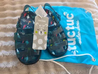 Zapatillas de agua/ playa niño T.28-29