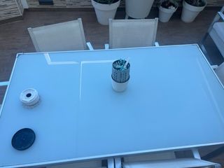 Mesa y 6 Sillas Jardín aluminio. Y sofa