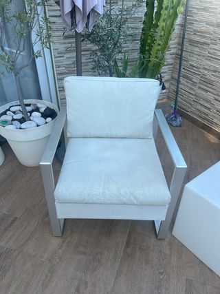 Mesa y 6 Sillas Jardín aluminio. Y sofa