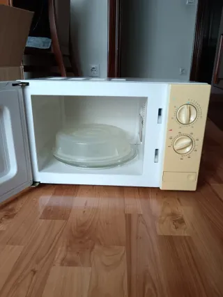 Microondas Lawson Blanco