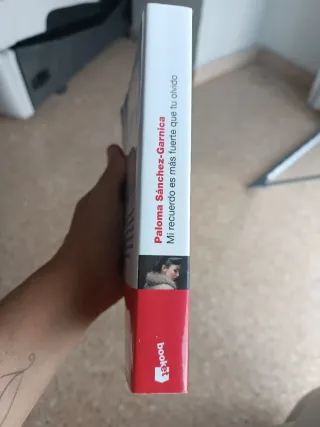 Mi recuerdo es más fuerte que tu olvido (Spanis...