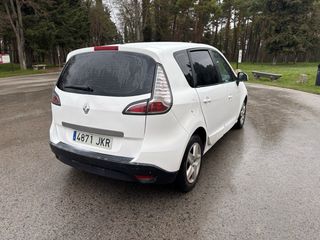 Renault Scenic 2015