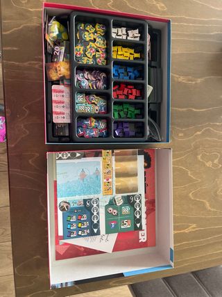 Pret-a-Porter Tercera Edición Juego de Mesa