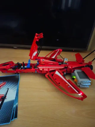 LEGO Technic 9394 areo con lego 8293 power fuction