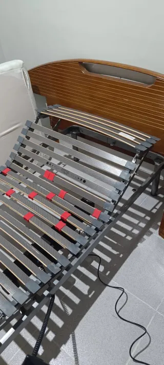 Somier Eléctrico Articulado 90cm con Mando