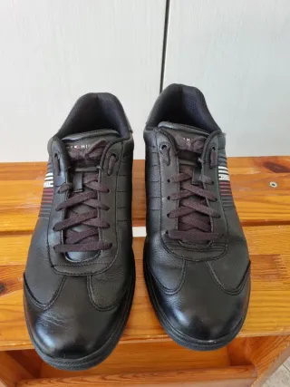 Scarpe Tommy Hilfiger, pelle nera, eleganti,casual