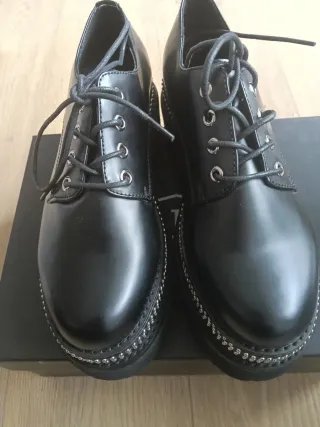Zapatos Cult charol negros