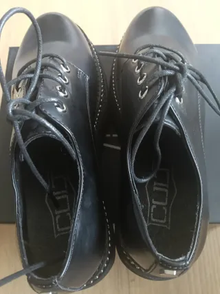 Zapatos Cult charol negros