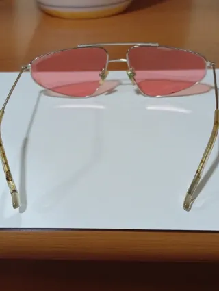 Occhiali da sole vintage rosa e argento