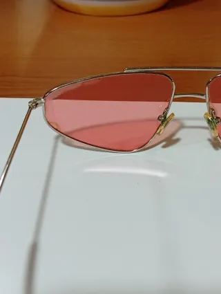 Occhiali da sole vintage rosa e argento