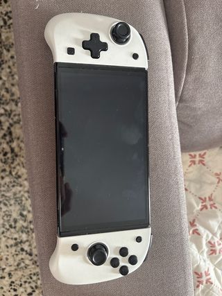 Nintendo Switch OLED Blanca y Negra