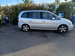 Opel Zafira 2004