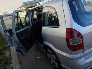 Opel Zafira 2004