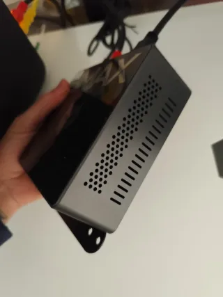 Mini PC BMAX W-11pro 8GB RAM 256GB SSD + monitor