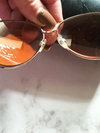 Custodia e occhiali da vista Chanel