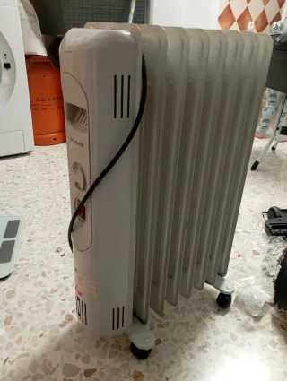 Radiador de aceite blanco