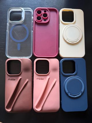 iPhone 14 Pro Negro + 11 fundas + cable original