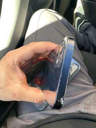 iPhone 12 Negro/Azul Marino 79% Batería