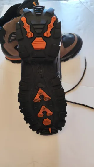 Botas Montaña Quechua Forclaz 500 Talla 44