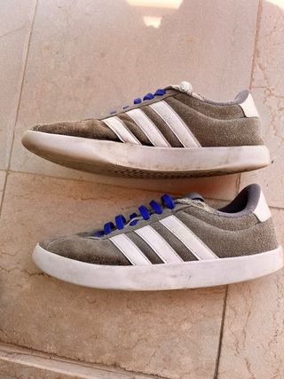 Adidas Scarpe da Ginnastica Grigie/Bianche N.40