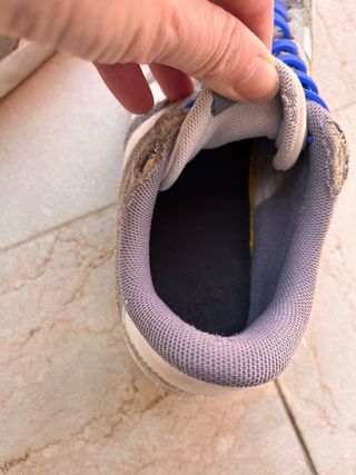 Adidas Scarpe da Ginnastica Grigie/Bianche N.40