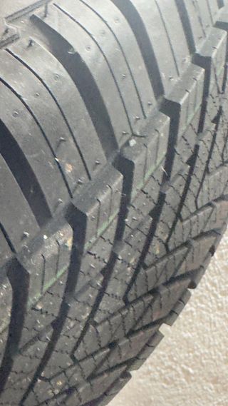 Neumáticos Tracmax 235/65 R17 108W Nuevos +llantas