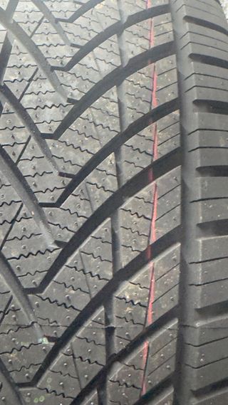 Neumáticos Tracmax 235/65 R17 108W Nuevos +llantas