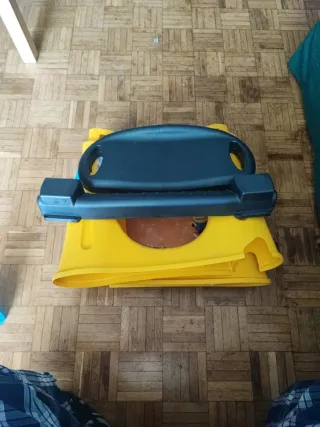 Pupitre Smoby infantil con asiento