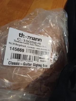 Funda para guitarra Fender 3/4 thomann.
