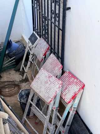 Puntales, Andamios, Hormigoneras, de segunda mano