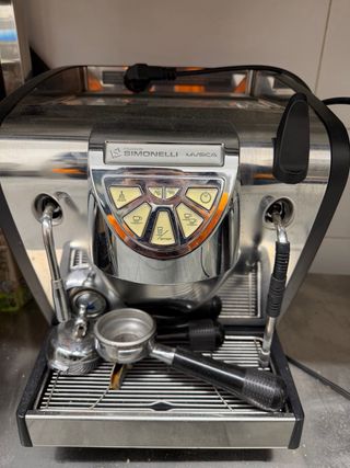 Cafetera Simonelli Musica