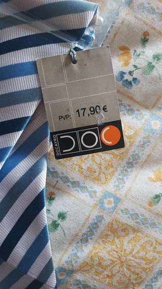 T357. Corbata DOC seda rayas azul y blanco