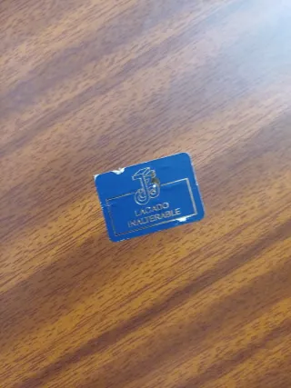 Sopera plateada con pie y espejo