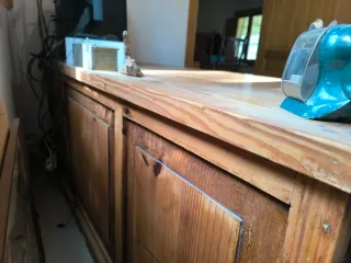 Escritorio de madera grande hecho en México