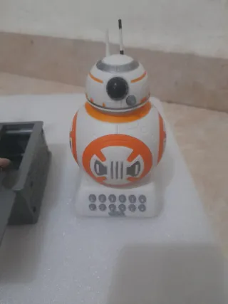 Figuras Juguetes Nick Wilde, BB-8 y Caja