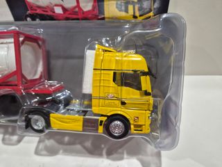 Man TGX Cisternas Felix 1/43