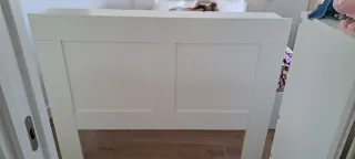 Cabecero con 2 mesitas y almacenaje