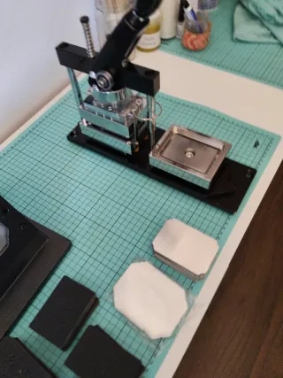 Kit professionale per fare magneti