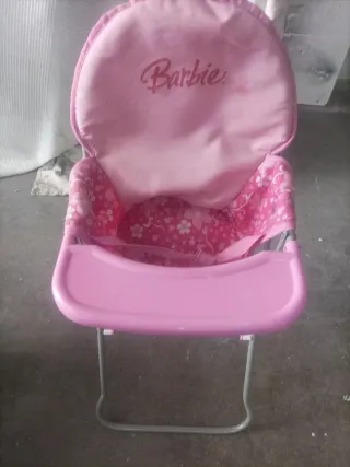 Trona de juguete Barbie rosa