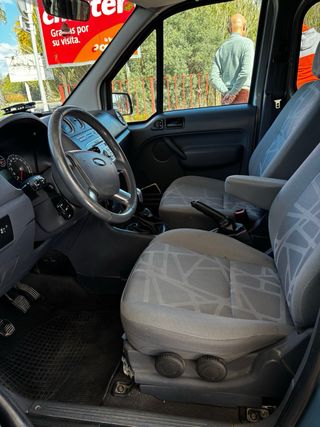 Ford Tourneo Connect 2012