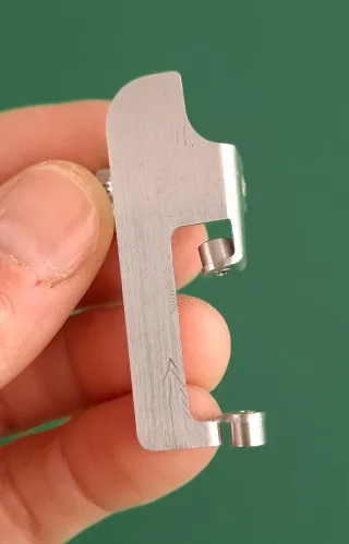 CORRECTOR DE PARALAJE PARA CÁMARAS 8mm MARCA ARCO