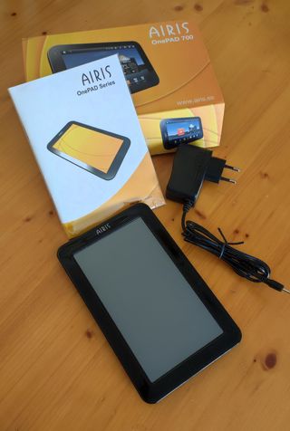AIRIS OnePAD 700 Tablet