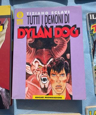 Lotto 12 fumetti Tex e Dylan Dog