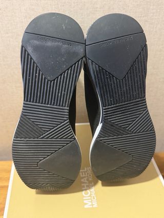 Botines Michael Kors Negros