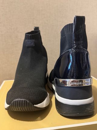 Botines Michael Kors Negros